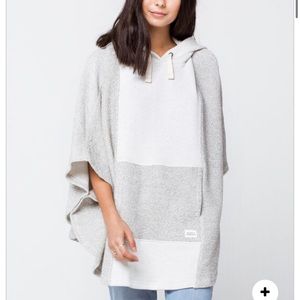 Roxy Summer Surf Oversized Women Poncho NWOT